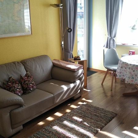Haus Tertius - Strand- Und Hafennahe Ruhige Ferienwohnung Busum Ngoại thất bức ảnh