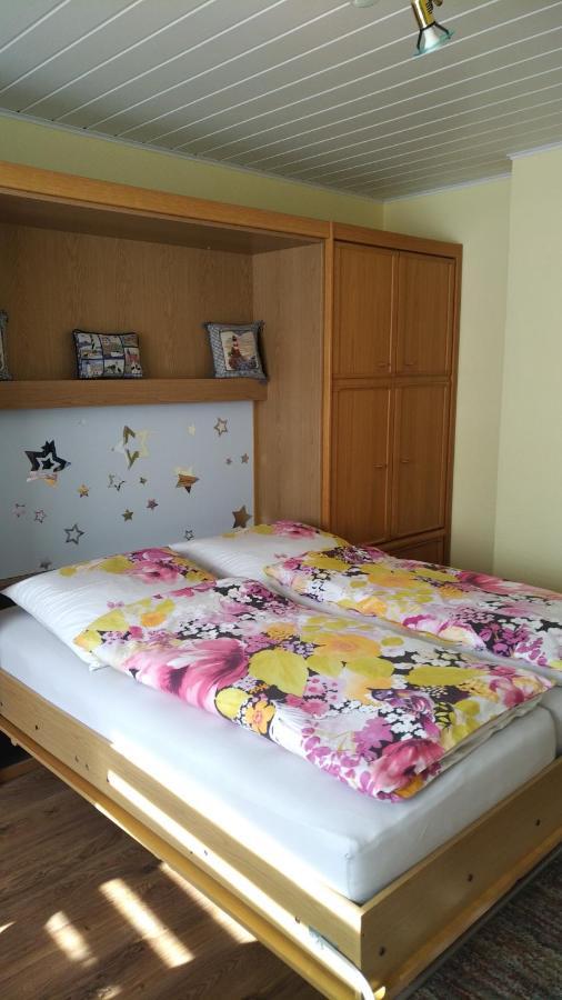 Haus Tertius - Strand- Und Hafennahe Ruhige Ferienwohnung Busum Ngoại thất bức ảnh