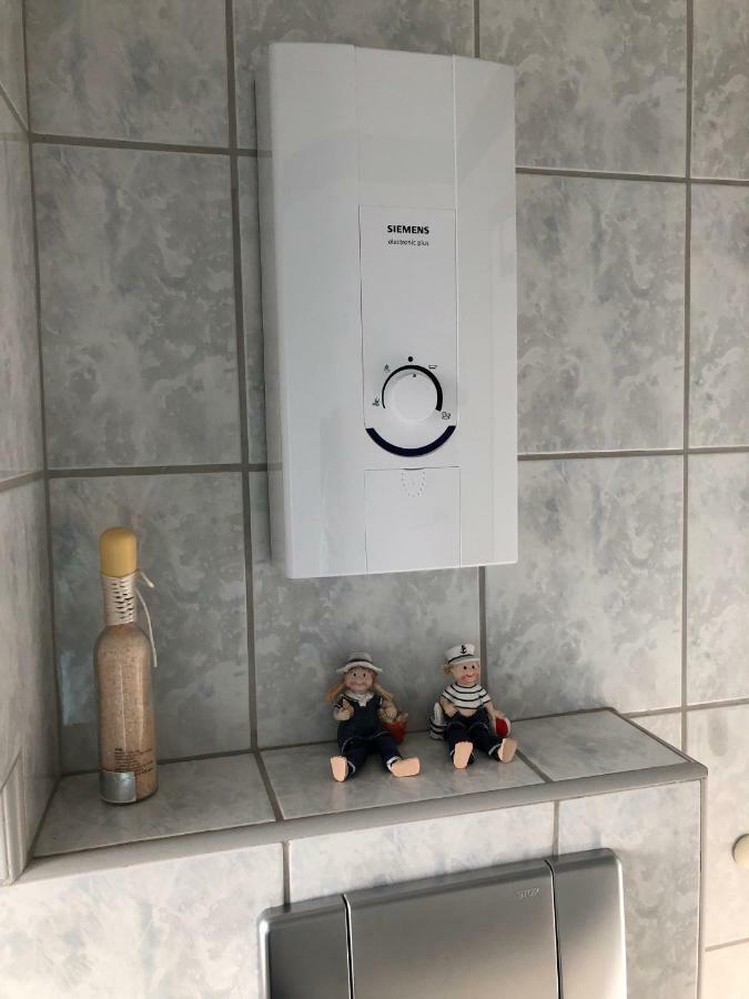 Haus Tertius - Strand- Und Hafennahe Ruhige Ferienwohnung Busum Ngoại thất bức ảnh